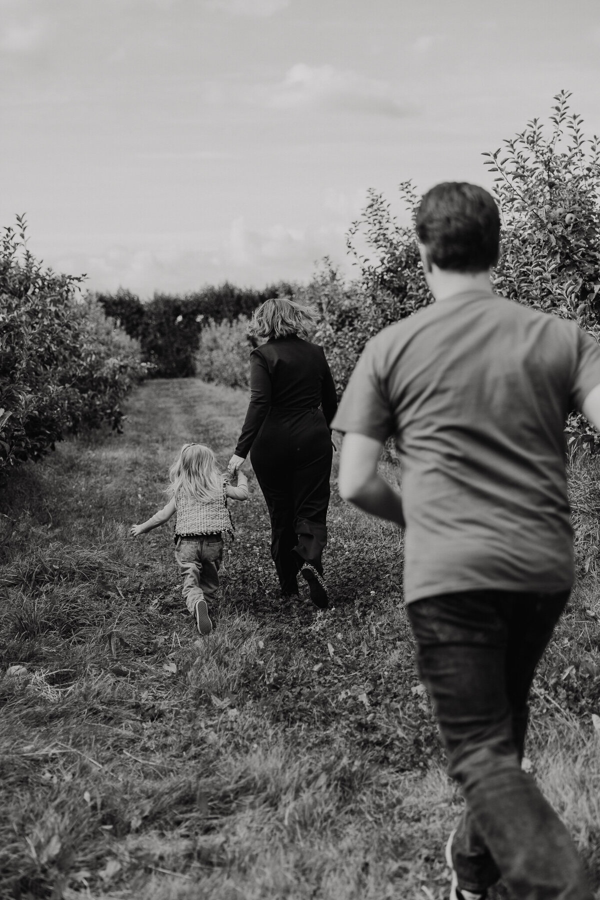 WEB - Sanne, Melvin & Noor - Familieshoot Rhoon Rotterdam, natuur, de Buytenhof | Samantha Bosdijk Photography-28