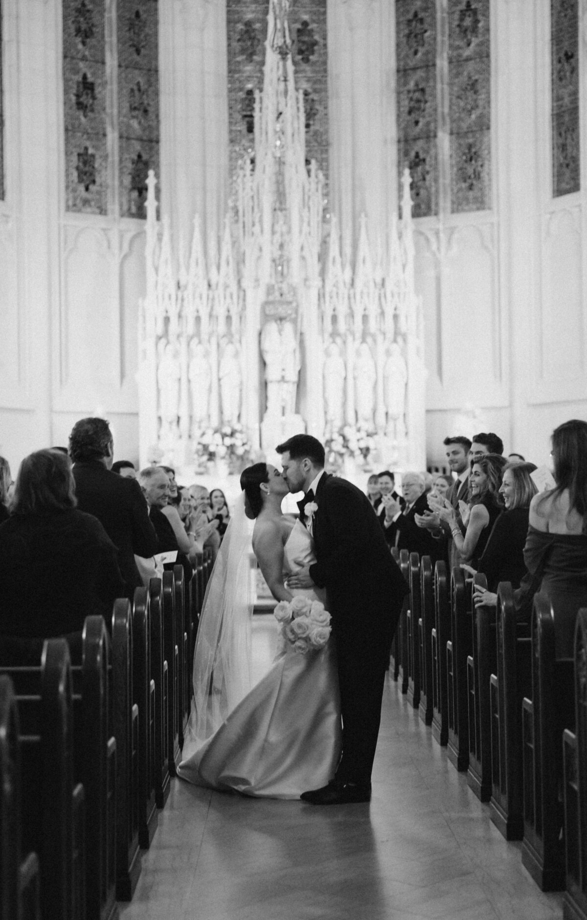 AliciaJake_Wedding_SneakPeek_Image-26