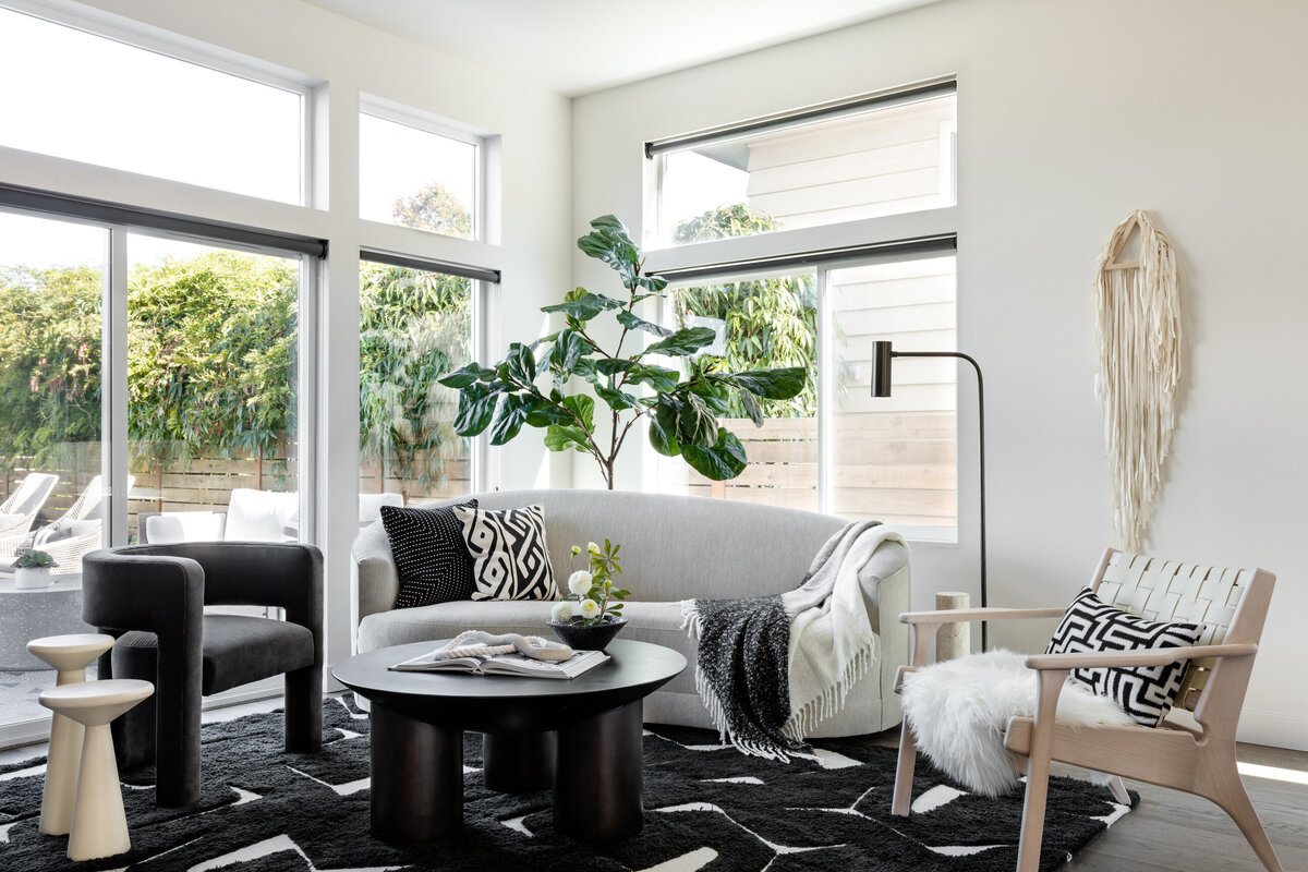 9_Miranda-Estes-Photography-Nouveau Design House Seattle-10