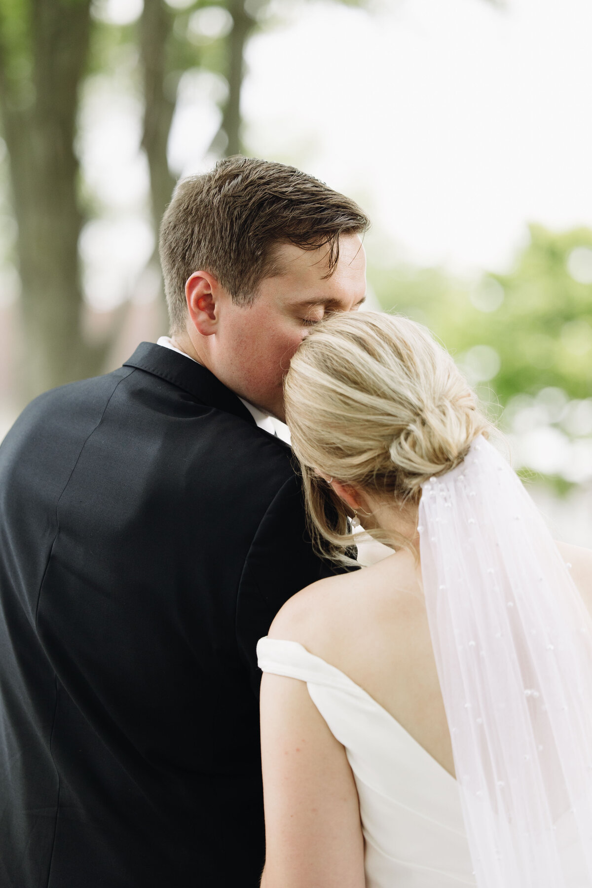 beth+logan44071