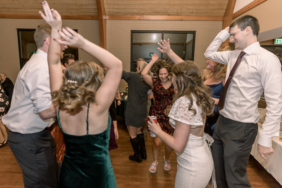 Detroit-Michigan-Wedding-Photographer-Mary-and-Joe-27