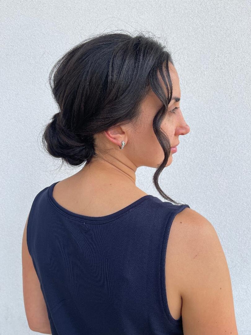 low textured bun