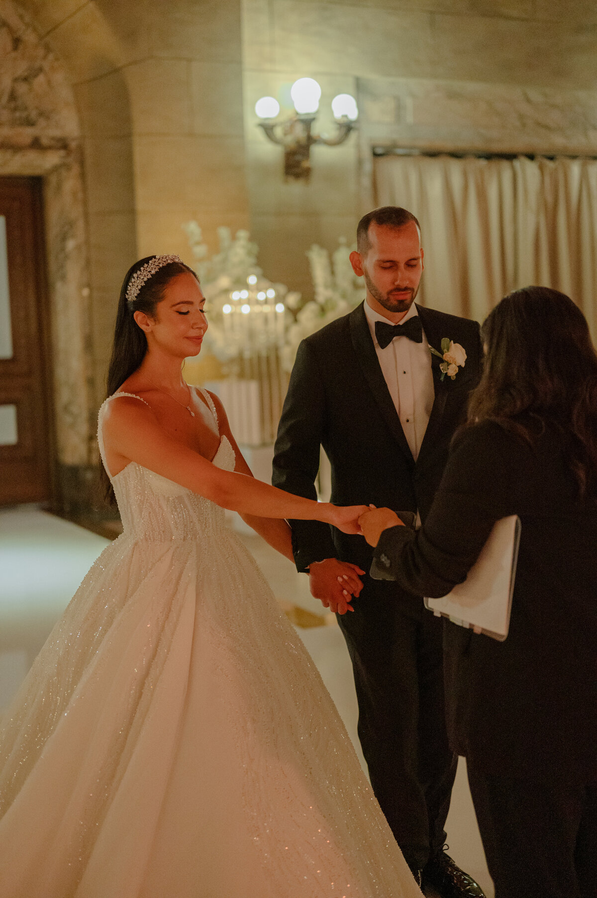 Theate-Saint-James-Wedding-Luxury-WeddingPlanner-Montreal-CoolsEvents - montreal wedding planner