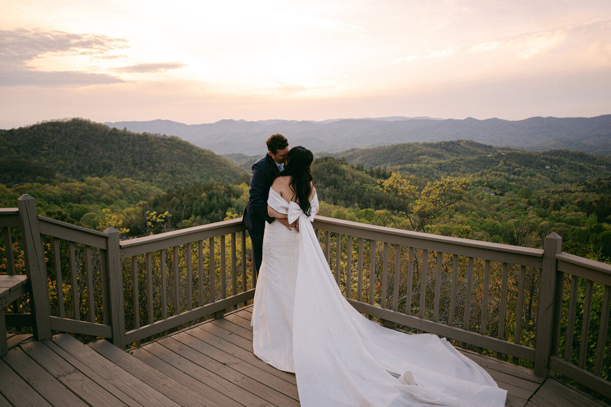 Hawkesdene Wedding Photographer Kristen Weaver Photography NC Wedding Photographer Editorial Fashion Chic Clean Film Preppy-1356