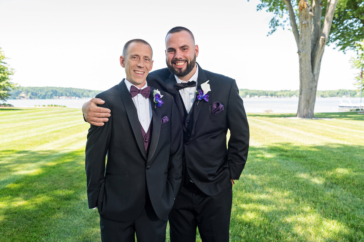 Detroit-Wedding-Photographer-The-Landing-108