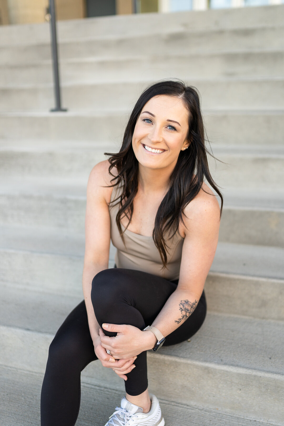 Savannah Mensinger Personal Branding-490049
