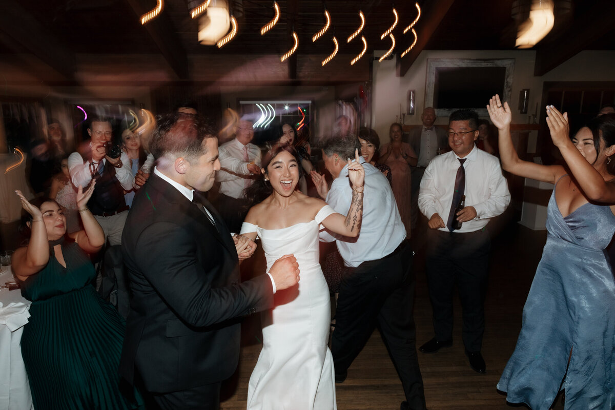 L+S-the-beach-house-wedding-victoria-174