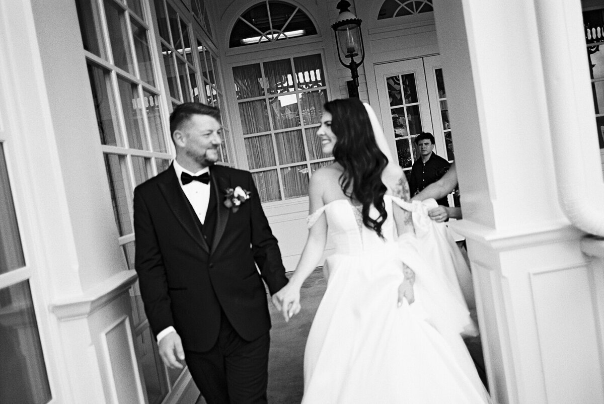 Hurst Wedding Film-Casie Marie Photography-Disney World Wedding Pavilion Contemporary Florida-30