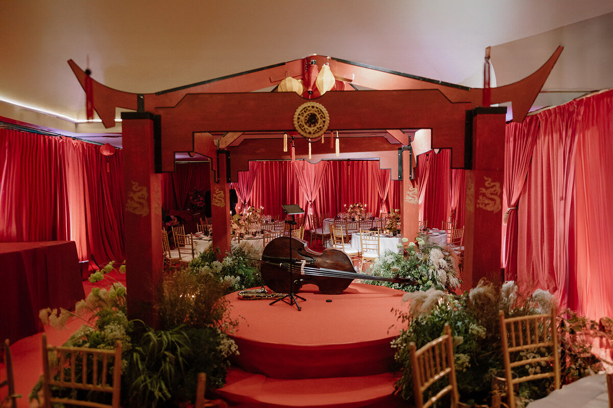 monkey-island-chinese-fusion-winter-wedding-62