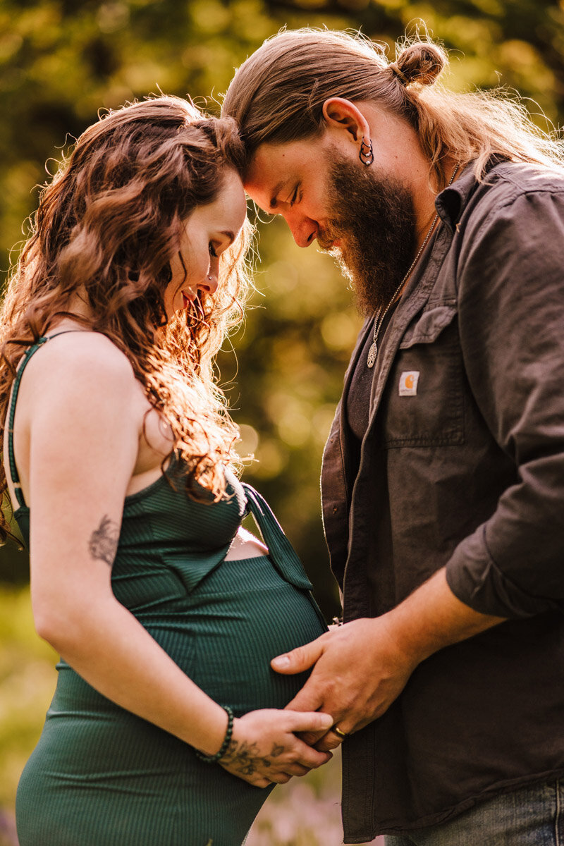 wildflower-maternity-session-portland-oregon-natalie-broders-03