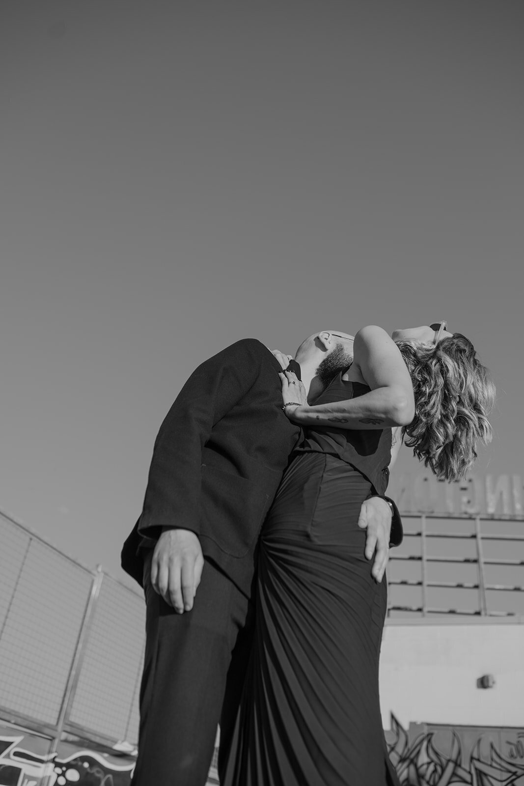 toronto-city-elopement-kensington-market-freespirited-romantic-fun-authentic-wedding-photography-2639