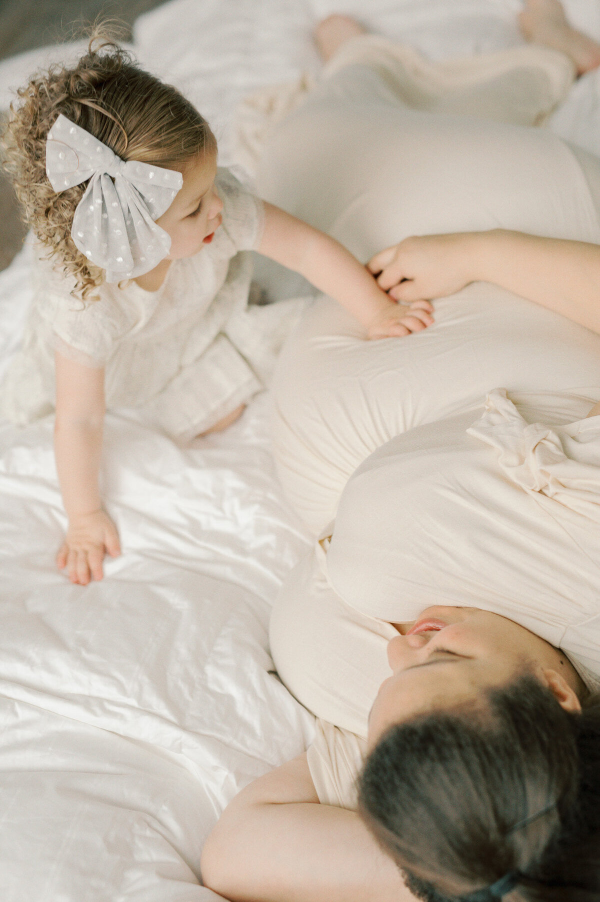 seattle-studio-maternity-session-31