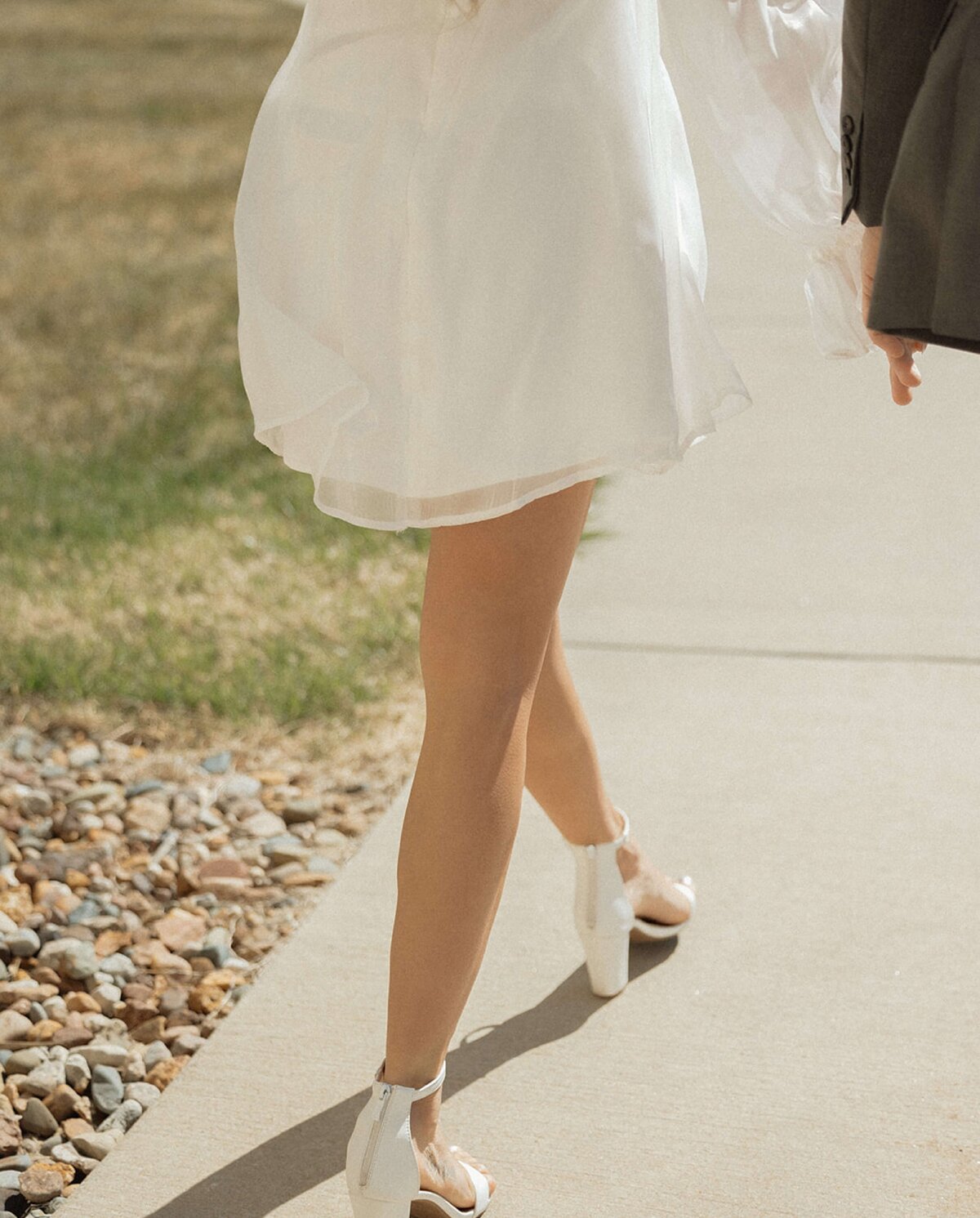 Love-In-Kansas-Wedding-Photographer (31)