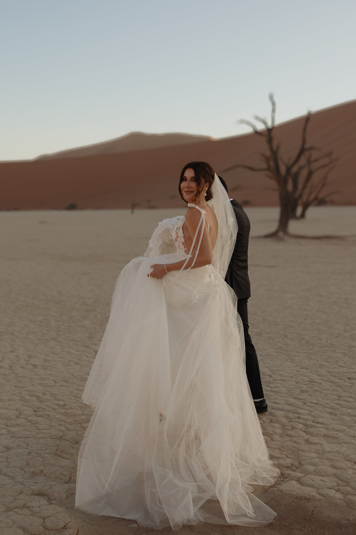 Zhila Ziad Nuri Elopement Wedding Sossusvlei Namibia Africa Heleen Photography-104