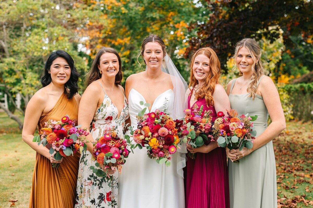 Live_Well_Farm_Colorful_Fall_Wedding_Harpswell_Maine_Photography_0042
