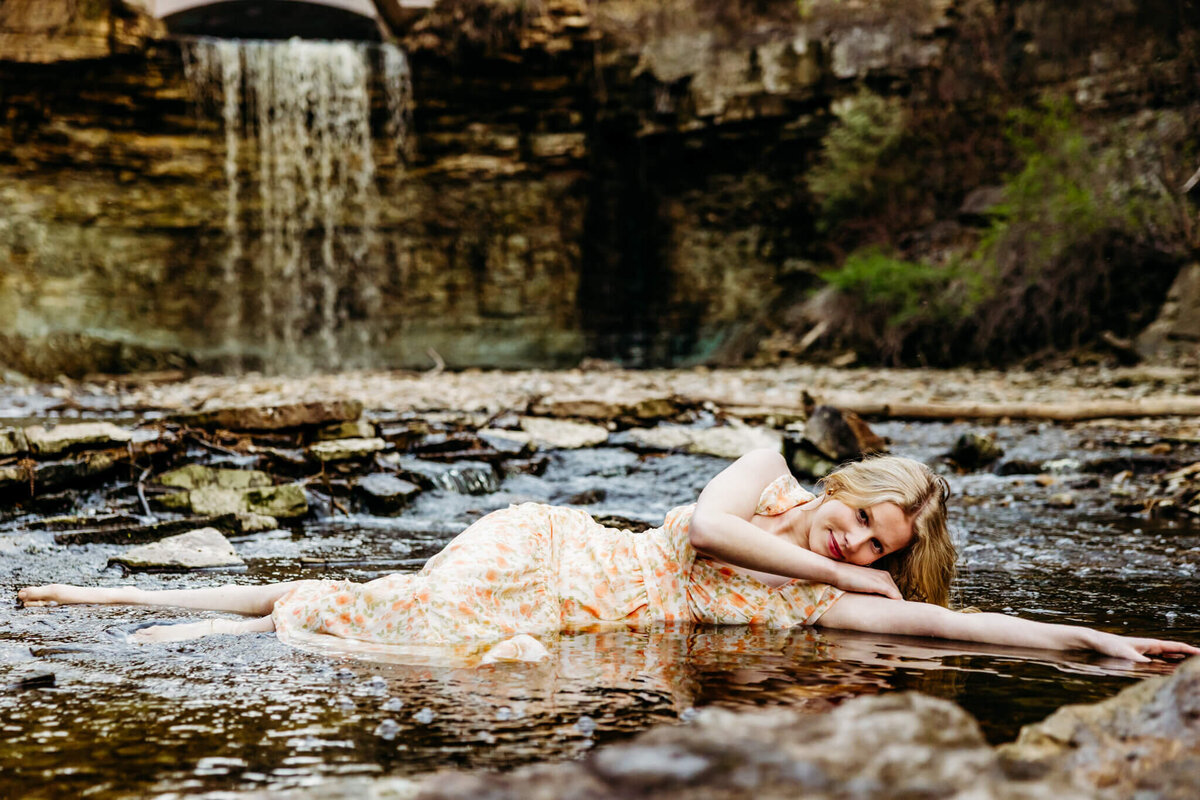 Green-Bay-Senior-Photographer-1001