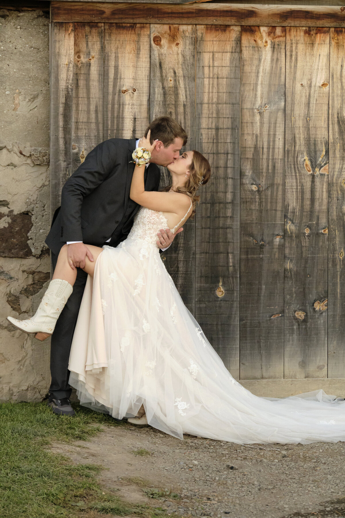 Chris and Alyssa-23-09-29-97926