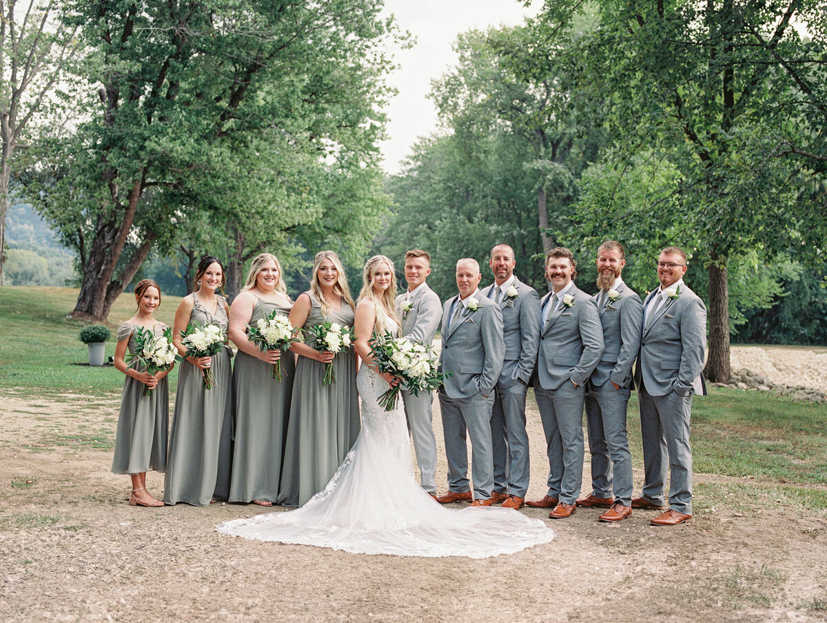 Lauren-Baker-Photography-Wisconsin-Wedding-47