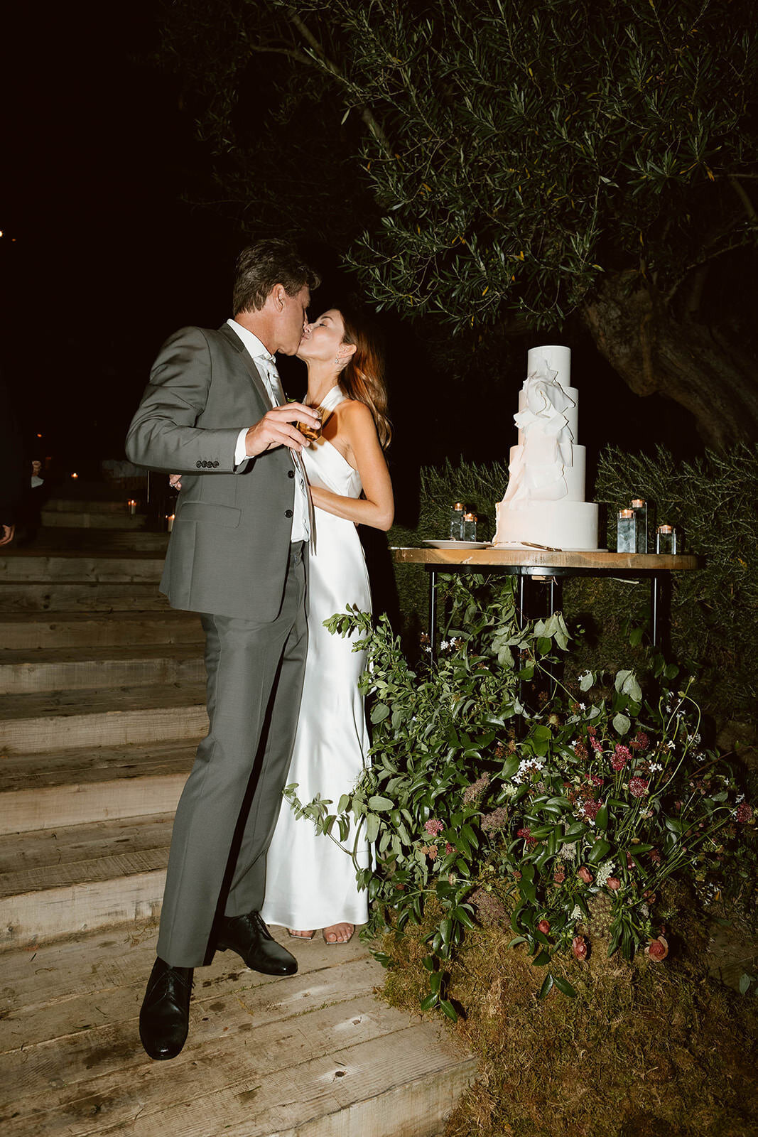 Backyard-Wedding-LosAngeles-ModernFamily-7633