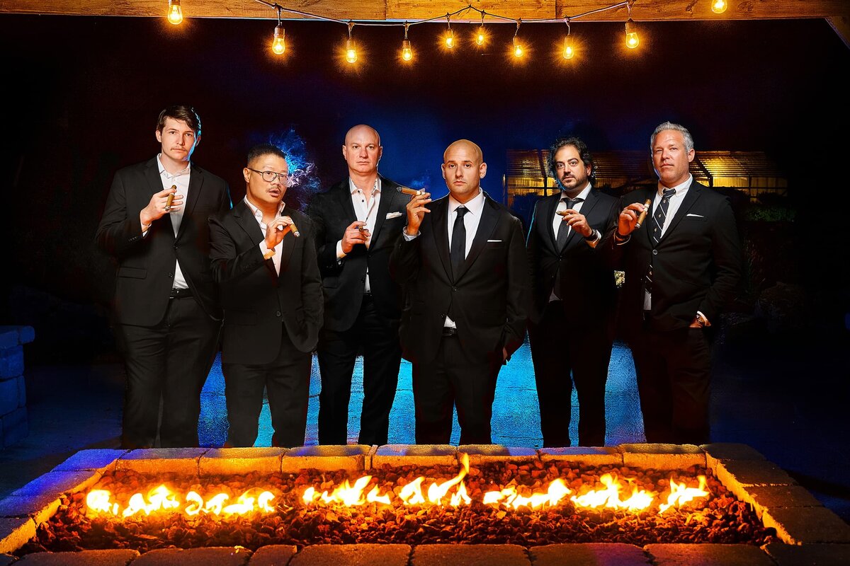 wedding-groomsmen-cigar-firepit-photo