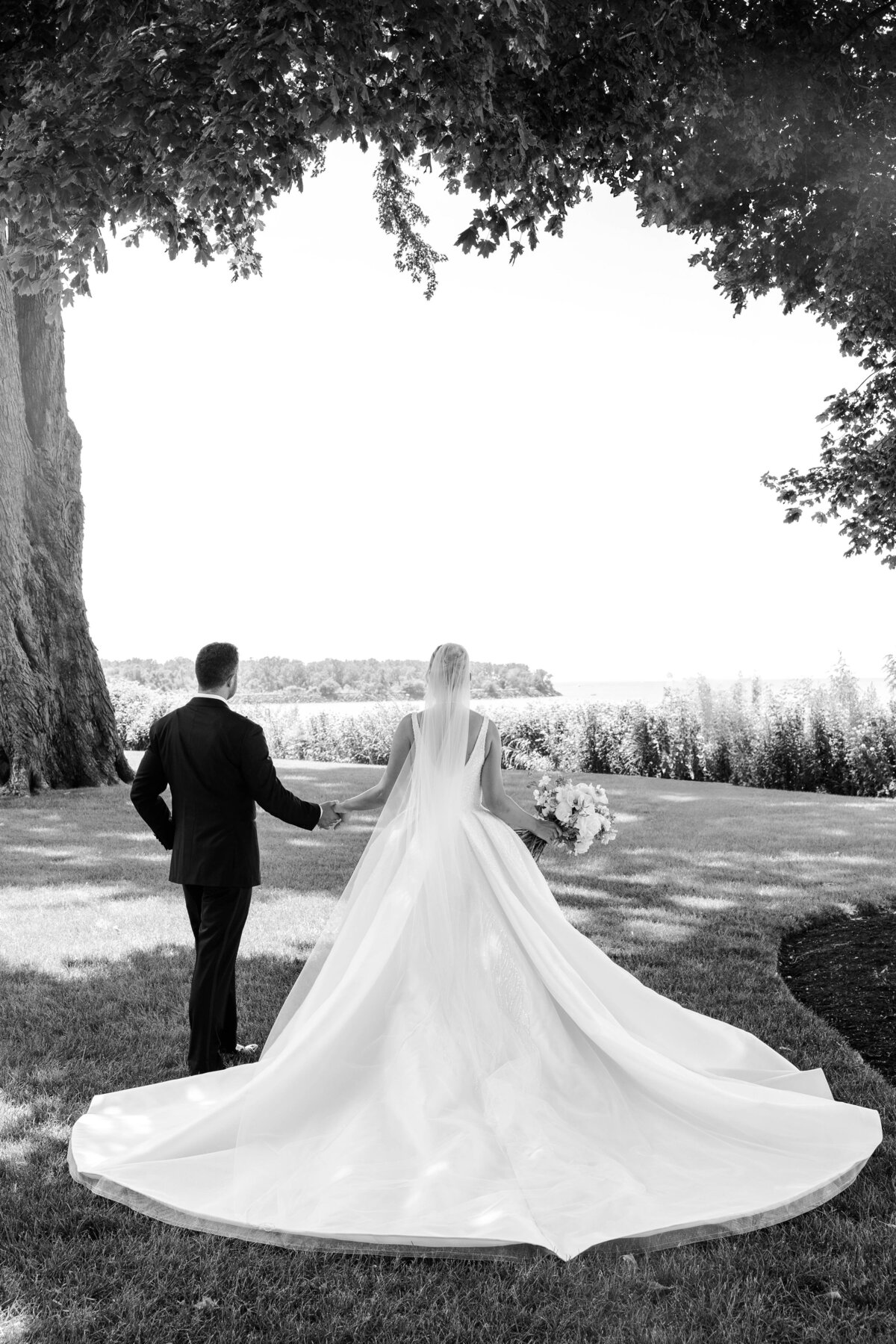 Amanda&TJShorebyClubWedding-1597