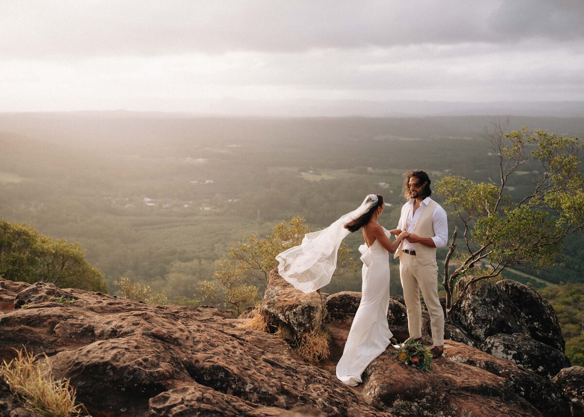 Mt Ngungun Elopement - Ceremony (1 of 1)-2