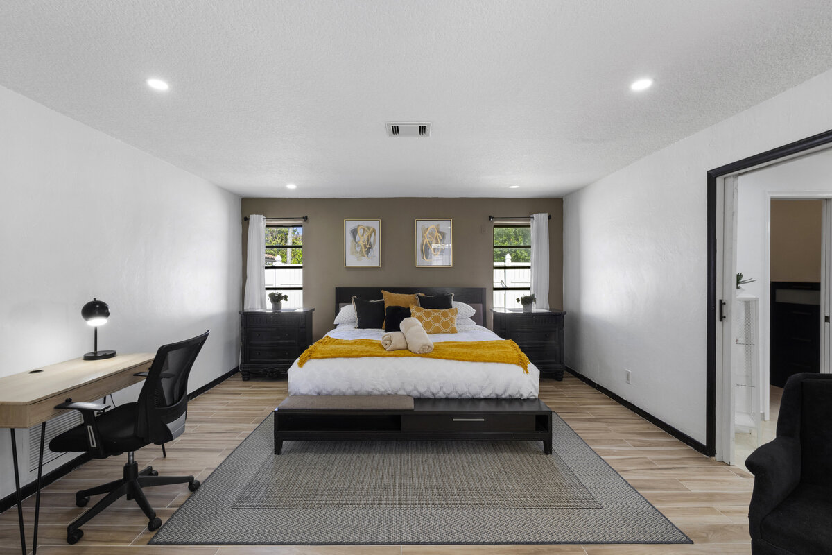 Bedroom 1 (1)