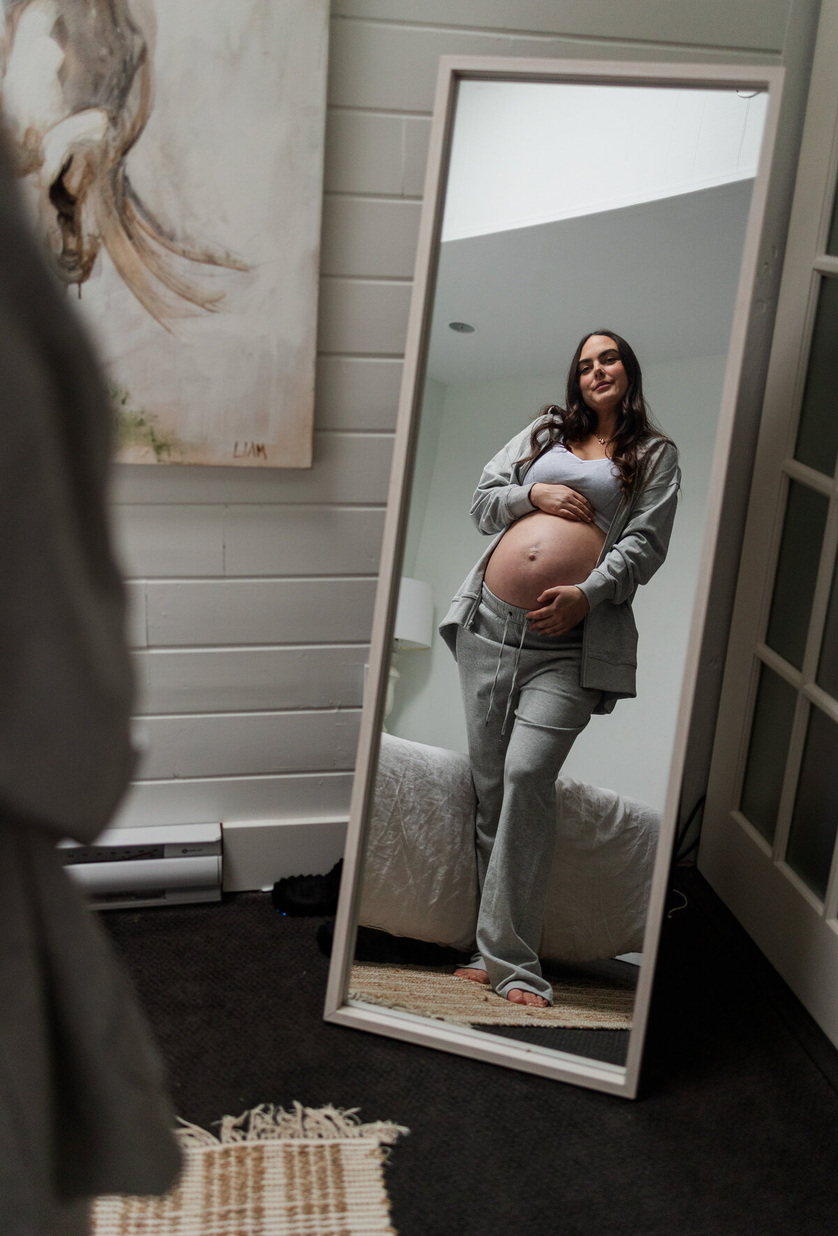 Kira - Maternity - At Home - Gaby Potter Photography - Jan 2025 -20