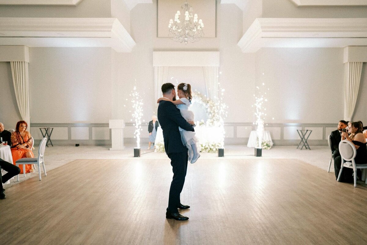 W8-Wedding-events-Deer-Creek-Shelly-and-Alexander-2024-09-28-2500px-1214