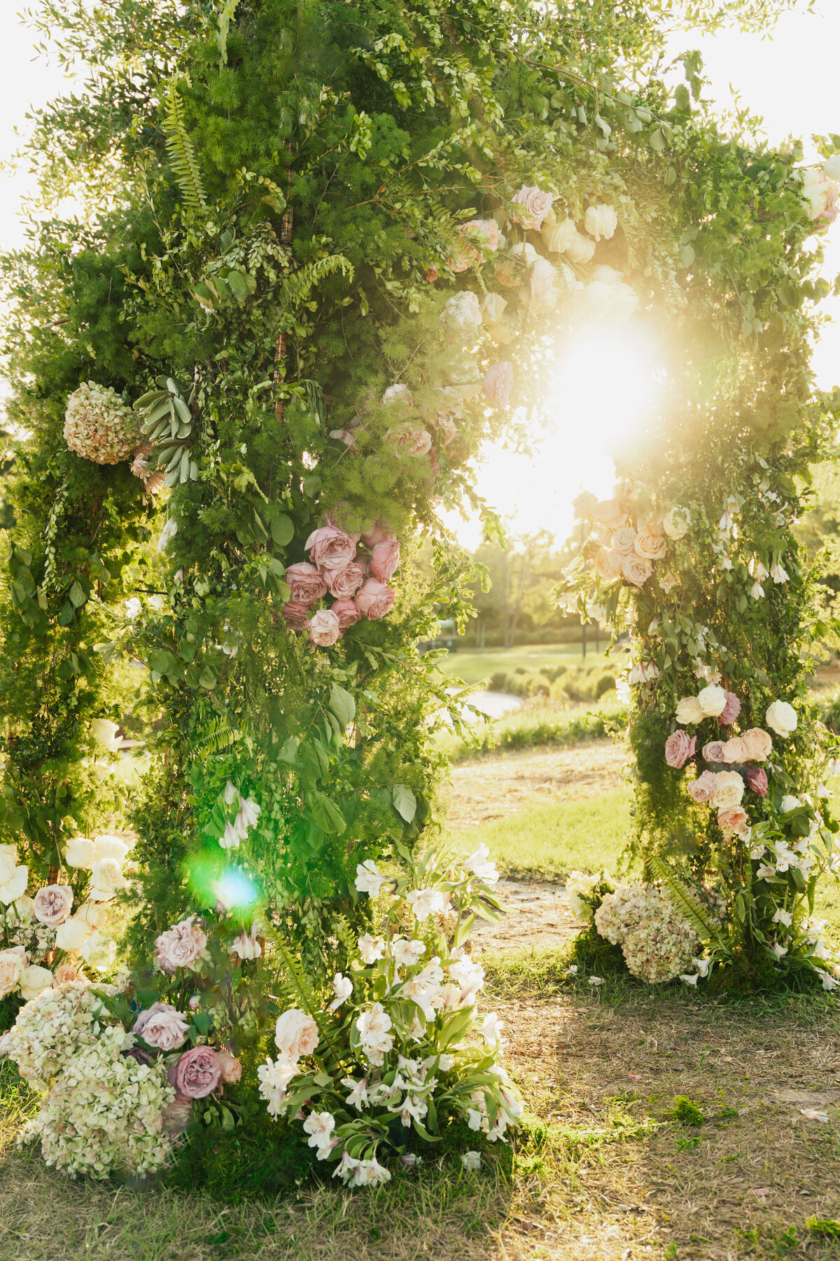 ThePetalCo.WeddingFloralsLakeland3