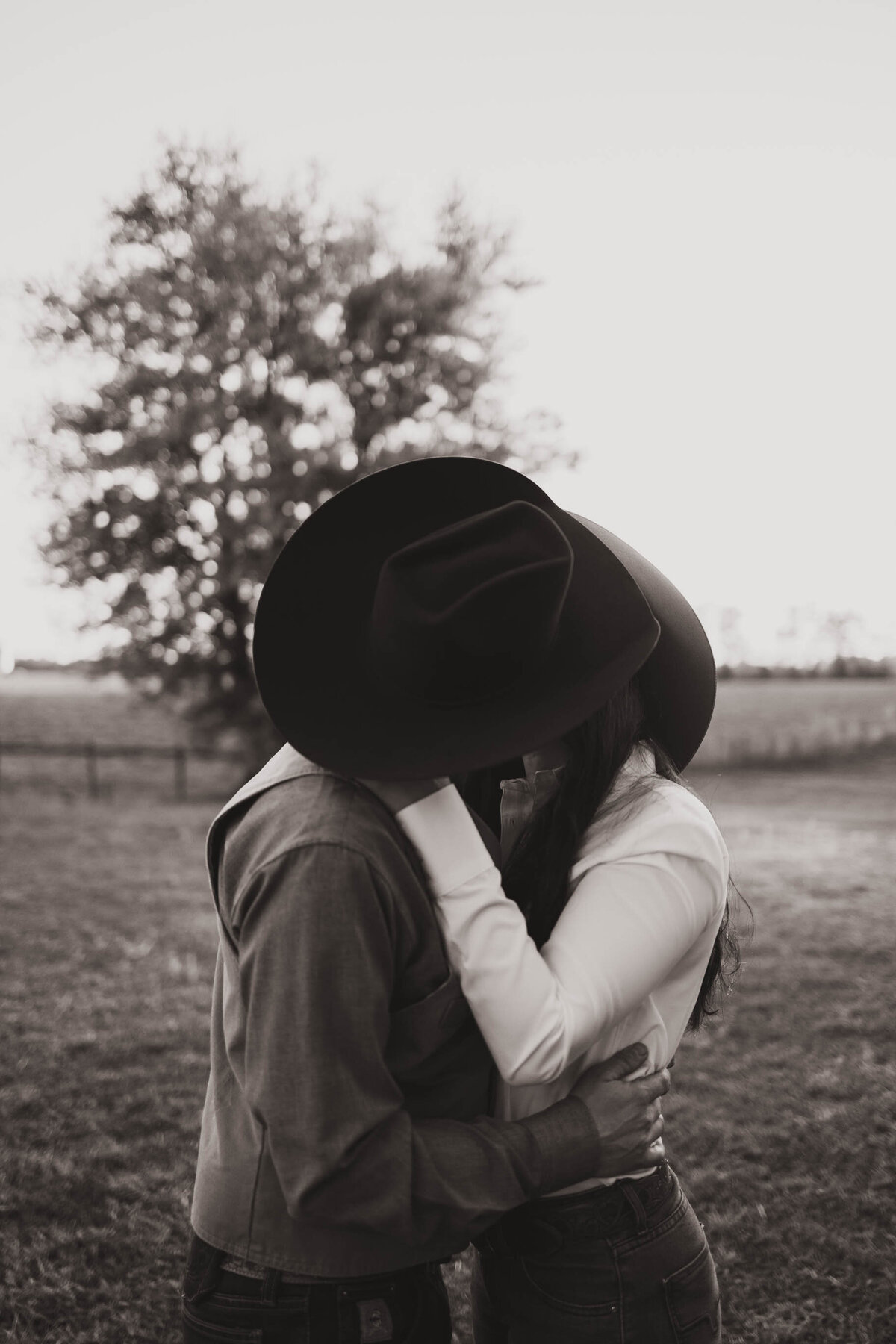 StLouis Western Couples Portraits  (7)