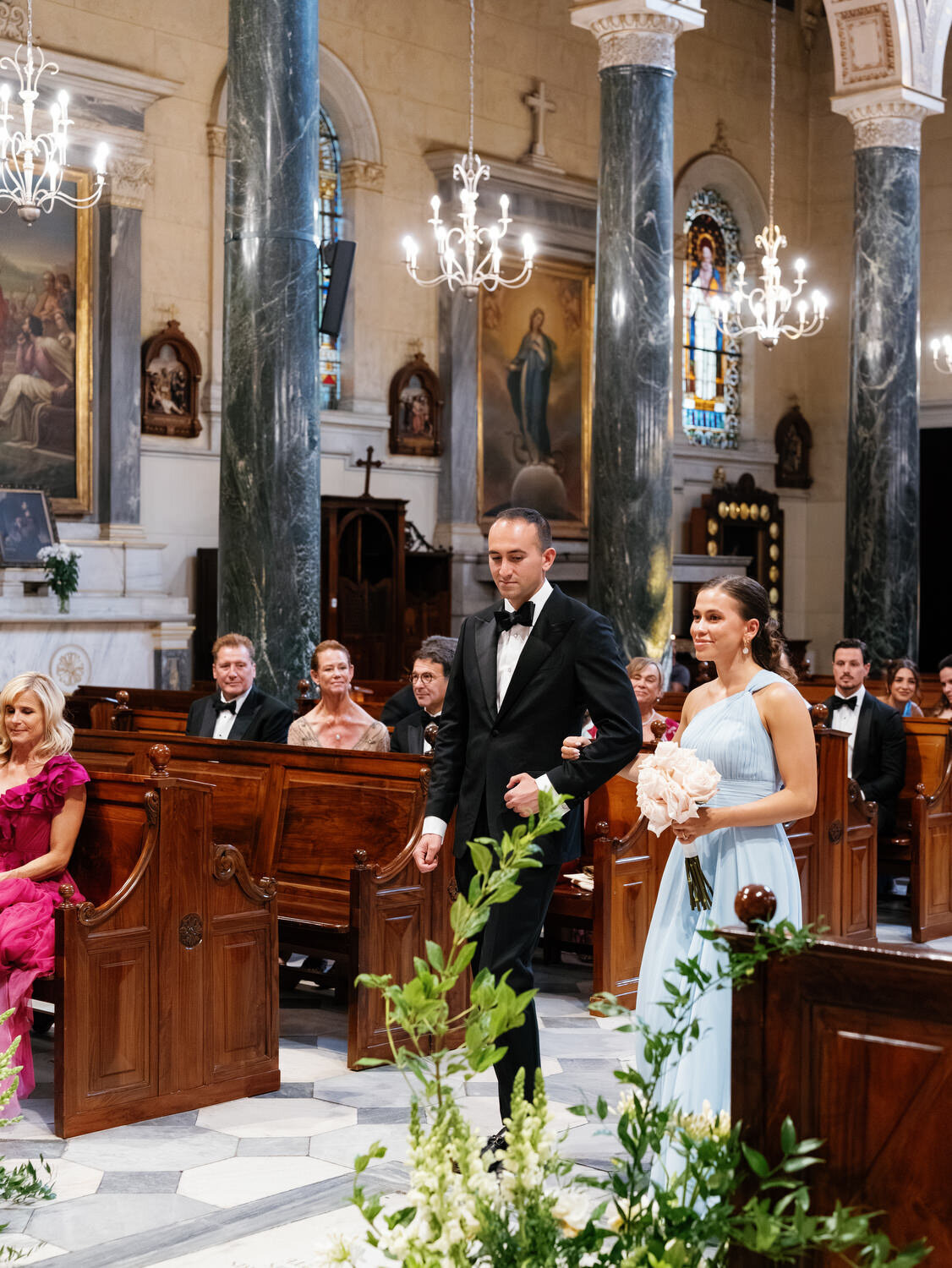 Romantic-Wedding-at-Island-Art-and-Taste–The-Residence-027