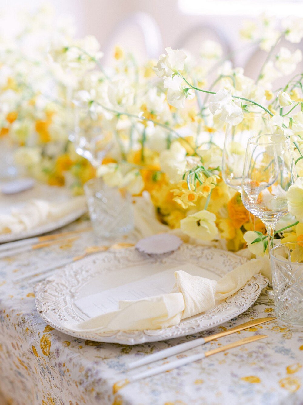 Table-mariage-décoration-fleurs-2