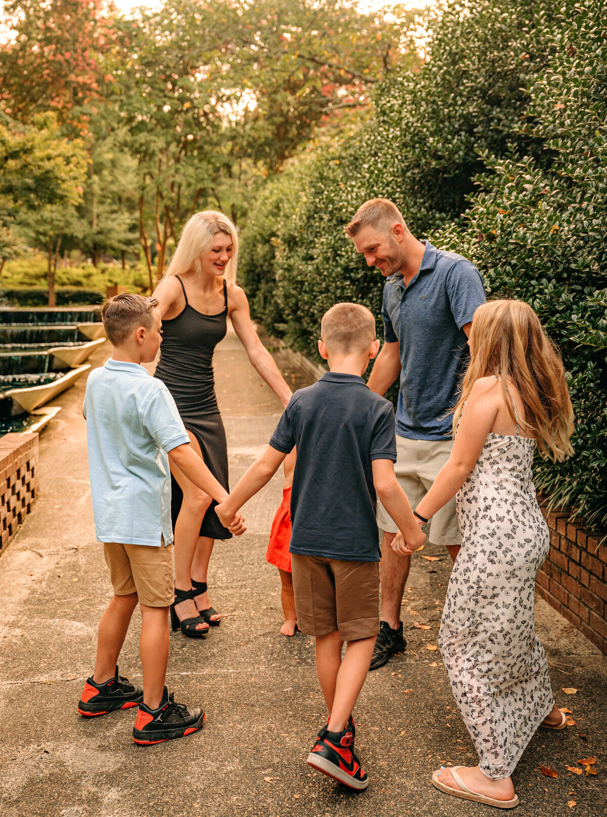 Golden Clover Photography - Family in the Garden-115 copy