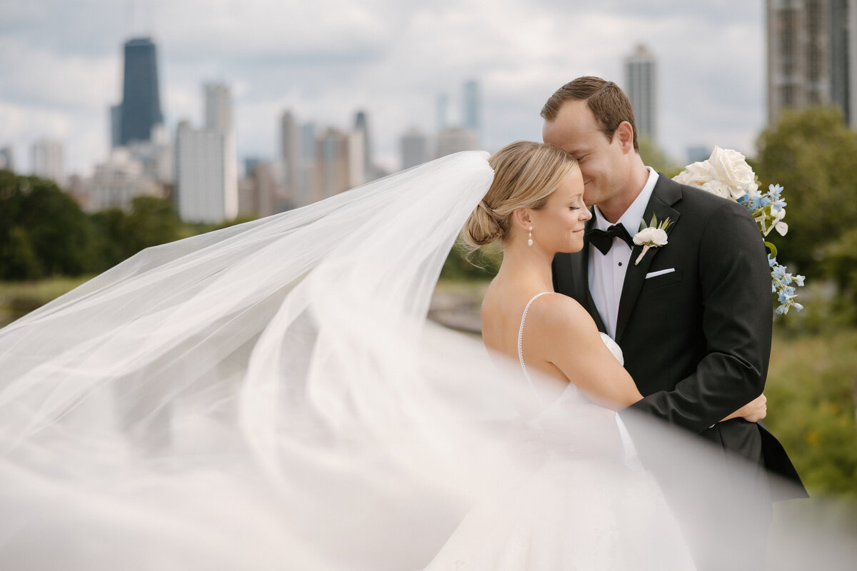 Ed and Aileen Photography Chicago Illinois Digital Film Wedding Engagement Photographers Destination The Wade Hotel17