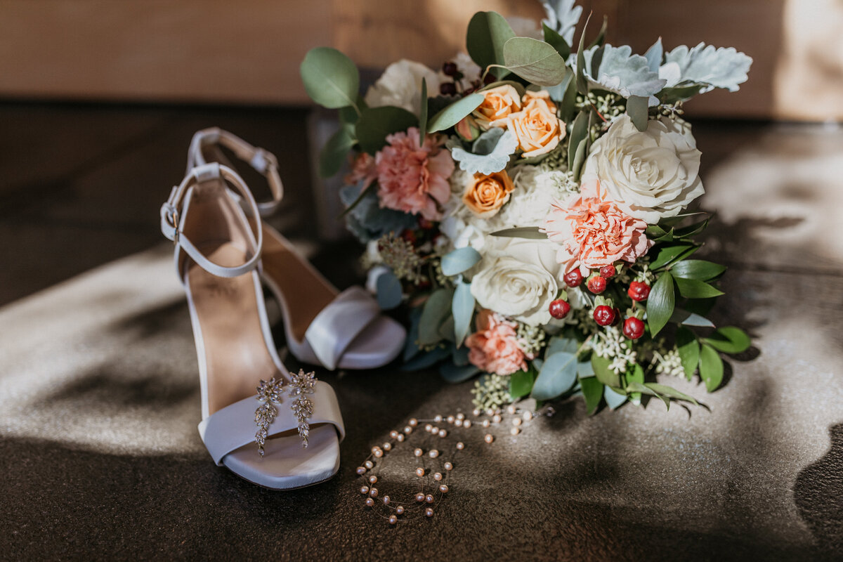 Eddy_with_Seattle_Wedding_Photographer_Jen_Lynn_Photography_2023-23