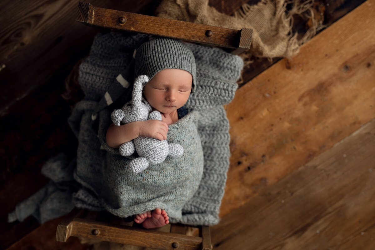 newborn-photographer-loveland
