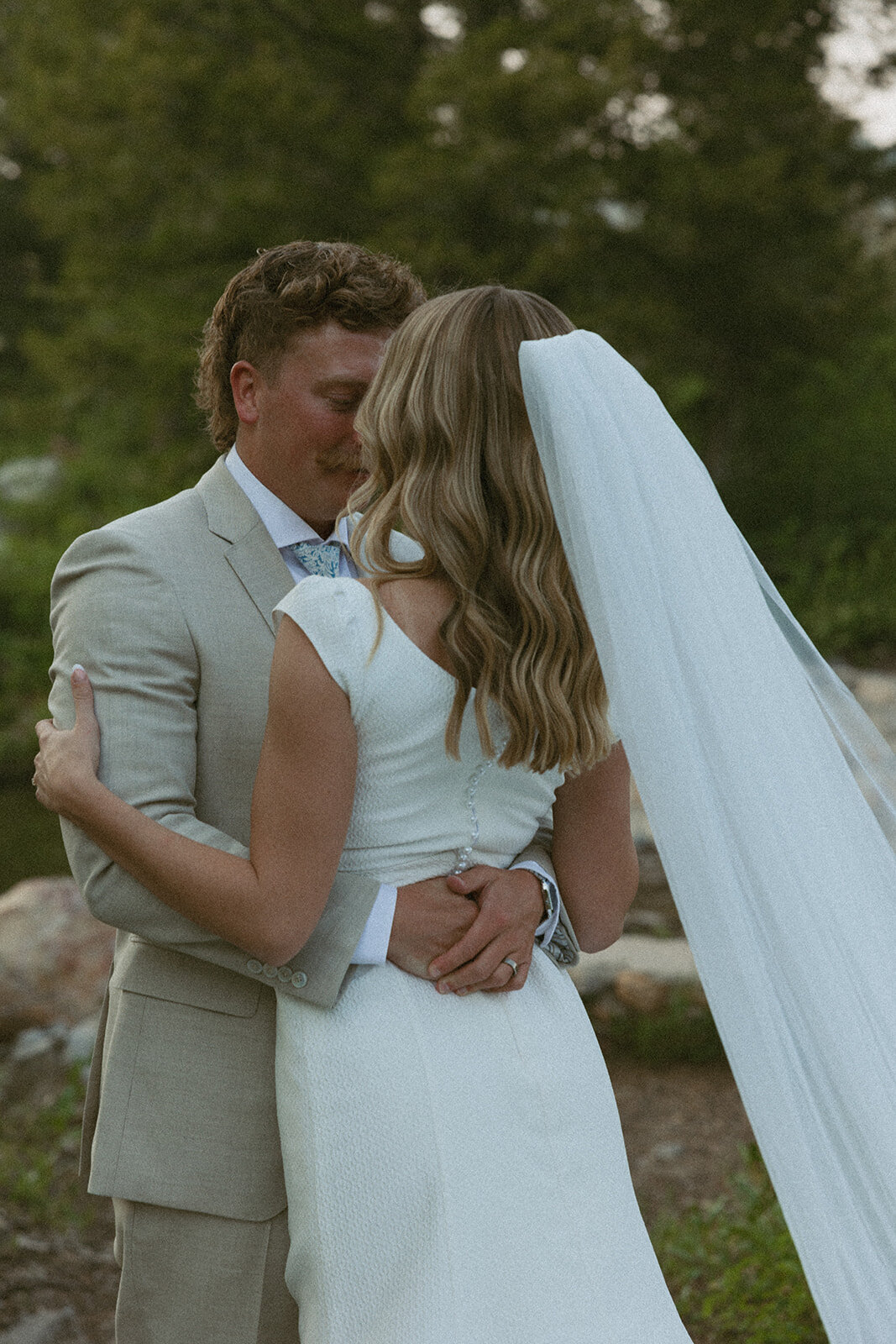 utah-wedding-photographer-tony-grove-elopement-documentary-photography-tanya-davids-photo-28