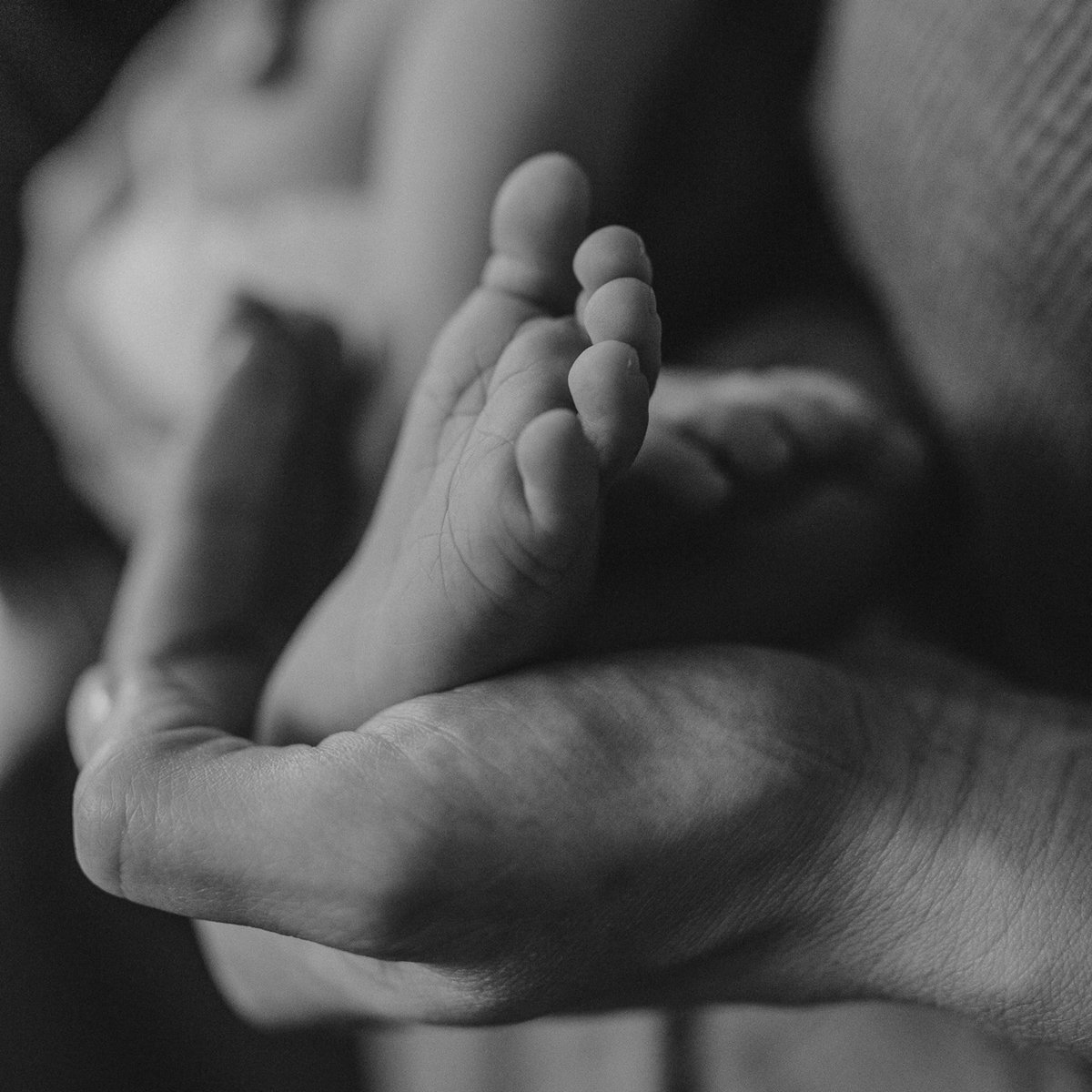 19DC-In-Home-Newborn-Session-Family-Lifestyle