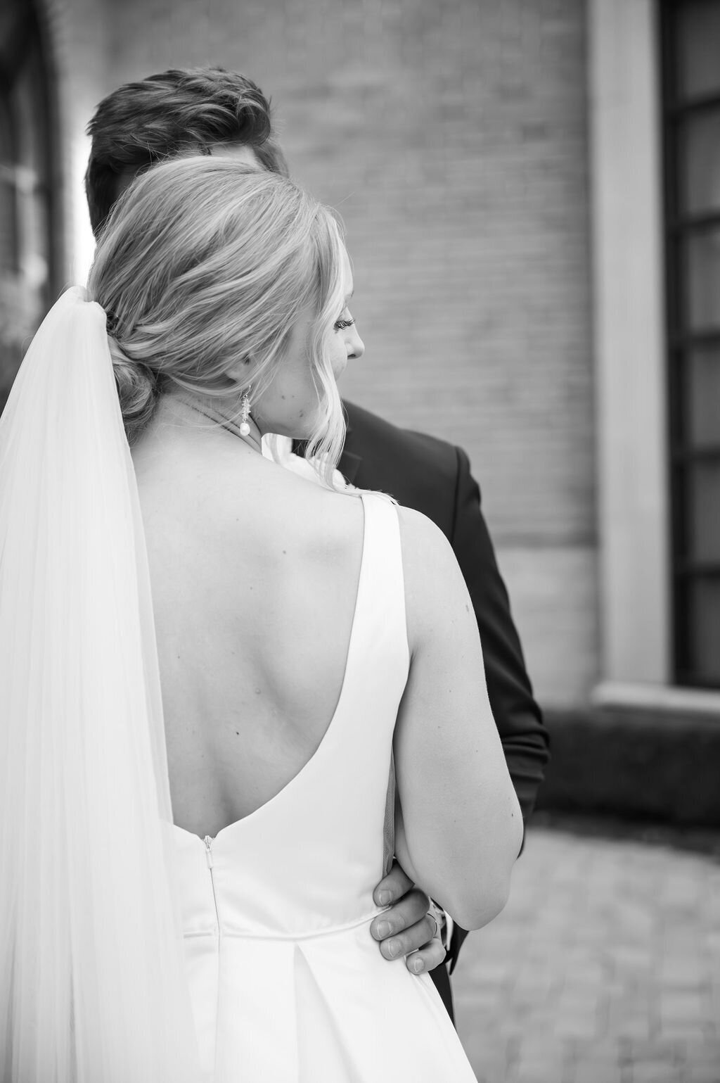 Detroit-Michigan-Catholic-Wedding (9)