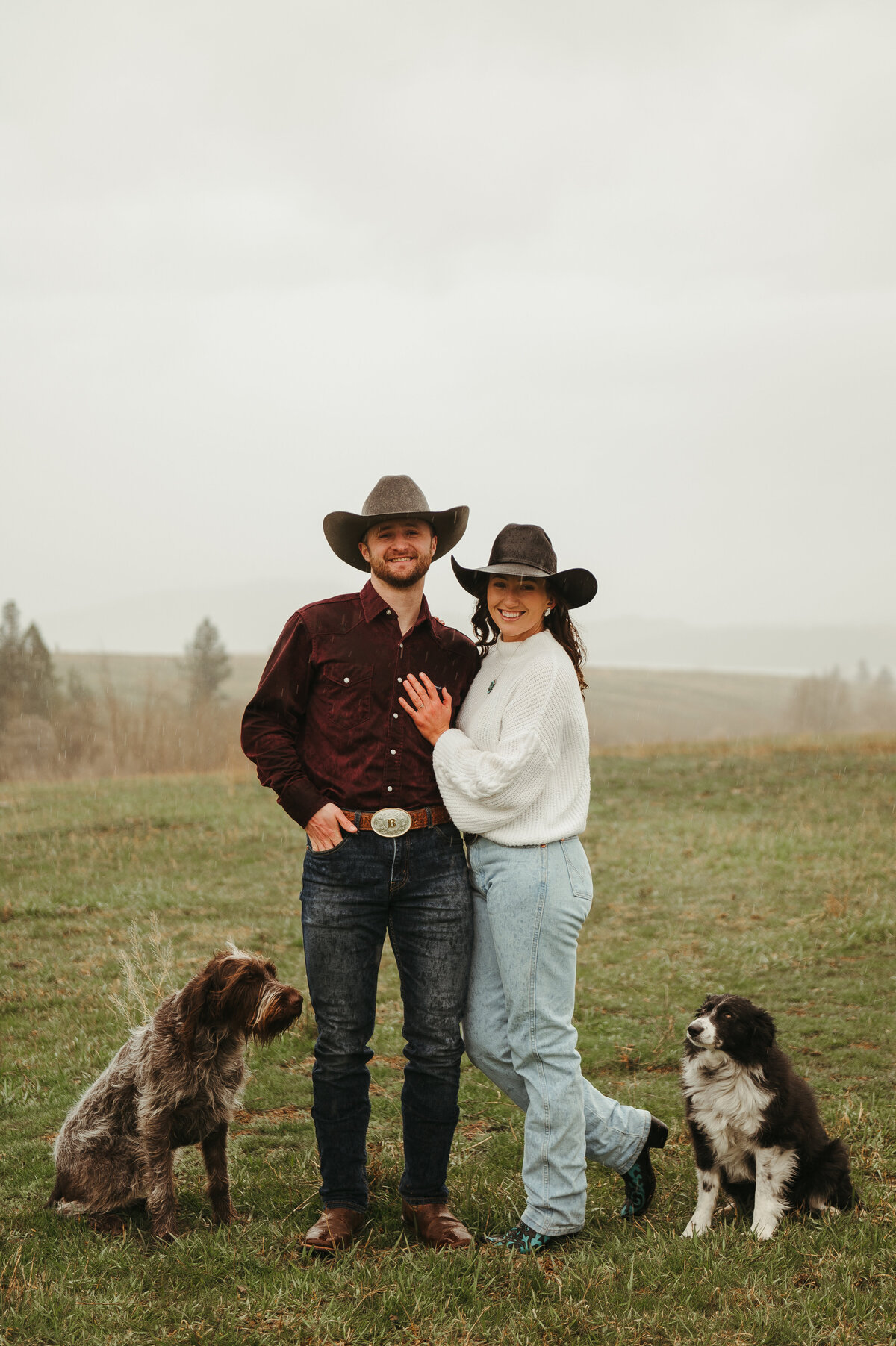 presley-gray-photo-montana-western-style-engagement-3713