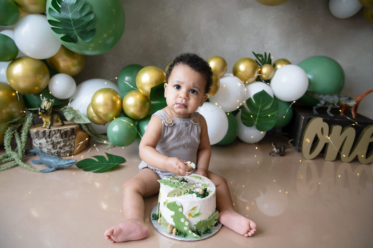 cake-smash-photographer-Burlington-83