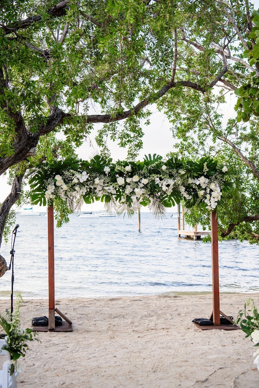 nikki-and-alexa-wedding-ceremony-2