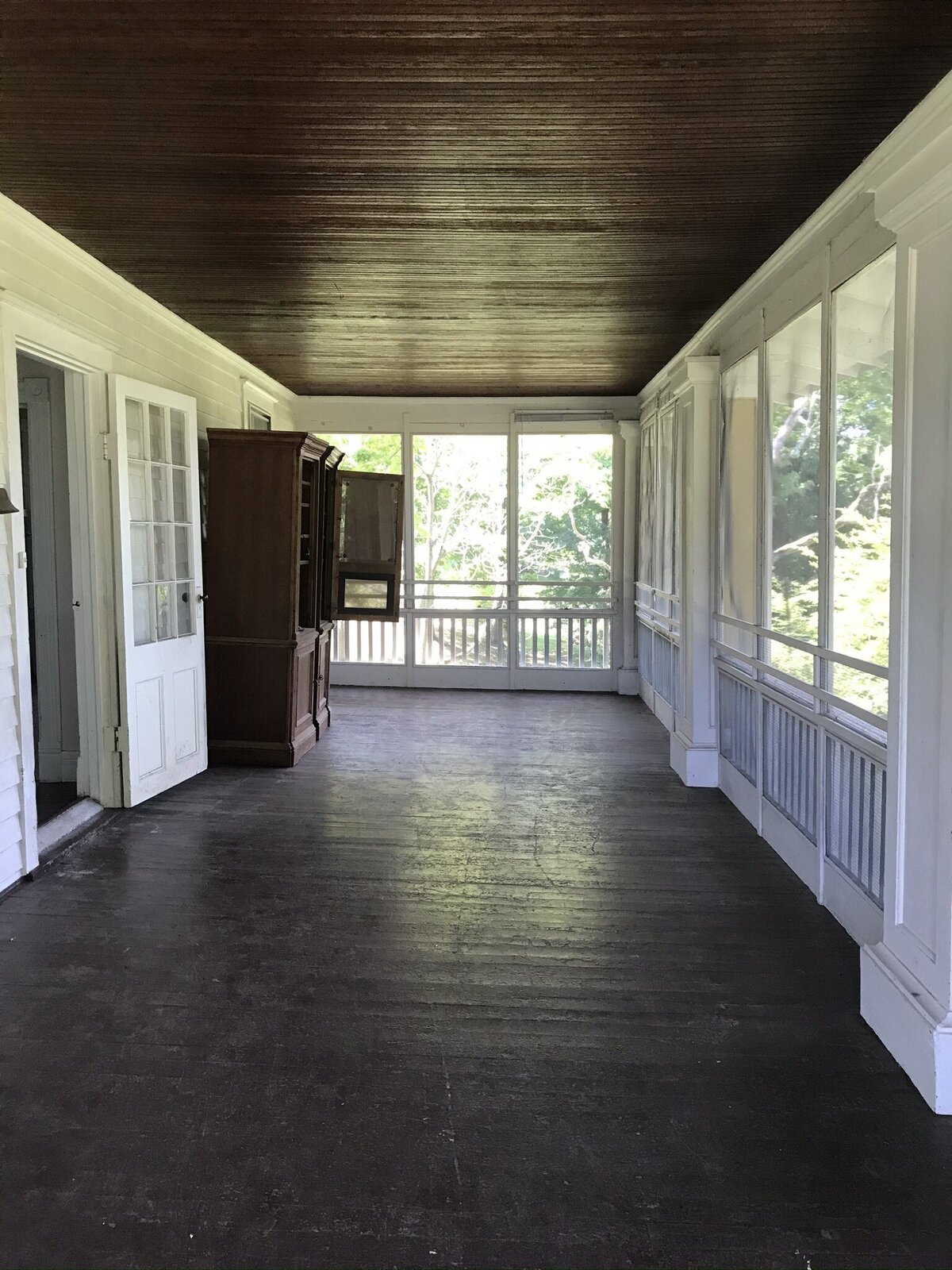 Porch before (7)