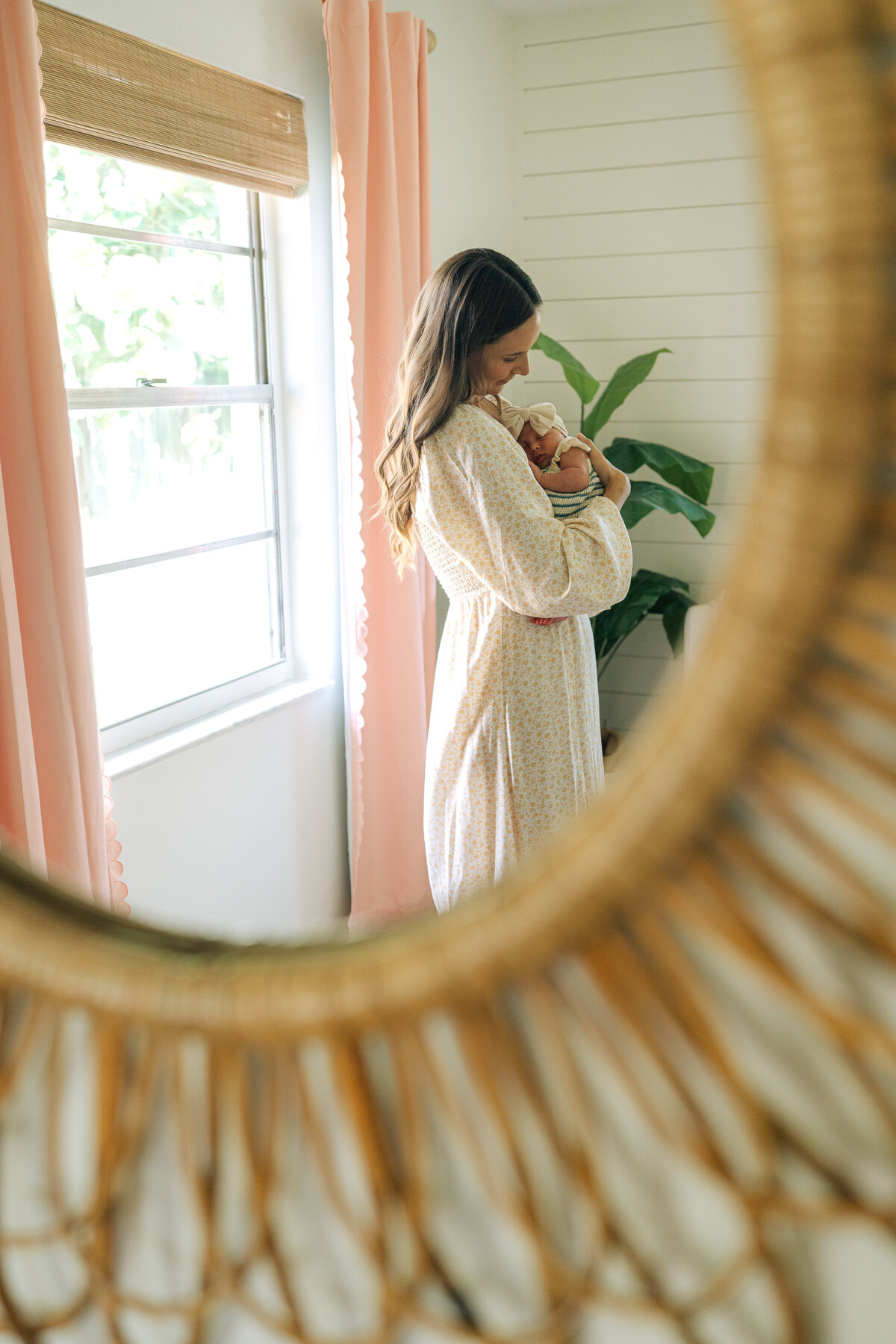 CristineRawePhotography_LucyNewborn_FloridaPhotographer_Sneaks_18