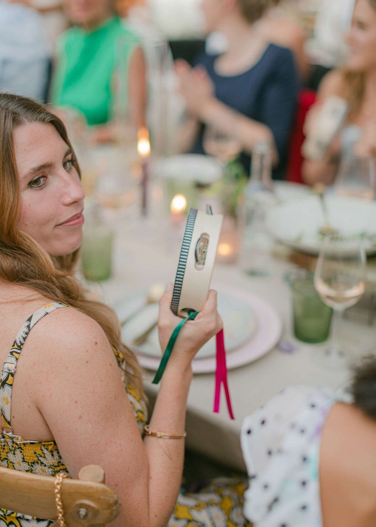 chloe-winstanley-weddings-dinner-guest-tambourine