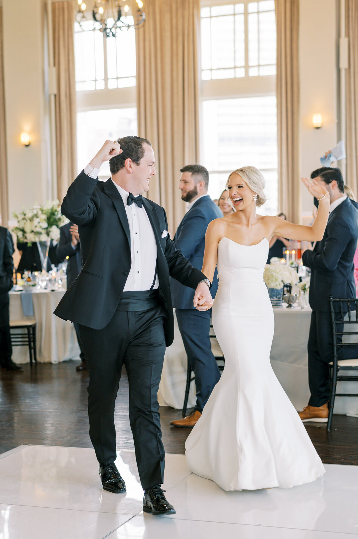Dallas_Wedding_Photographer_Bethany_Erin_Photography_Allyson&Jack_Wedding-870