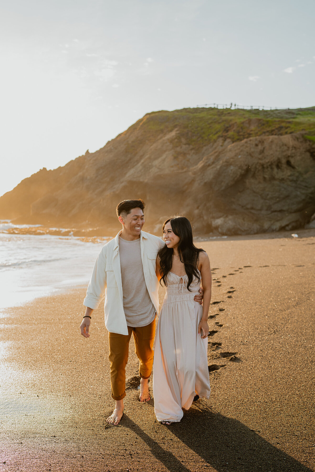 marin headlands engagement session rodeo beach 2