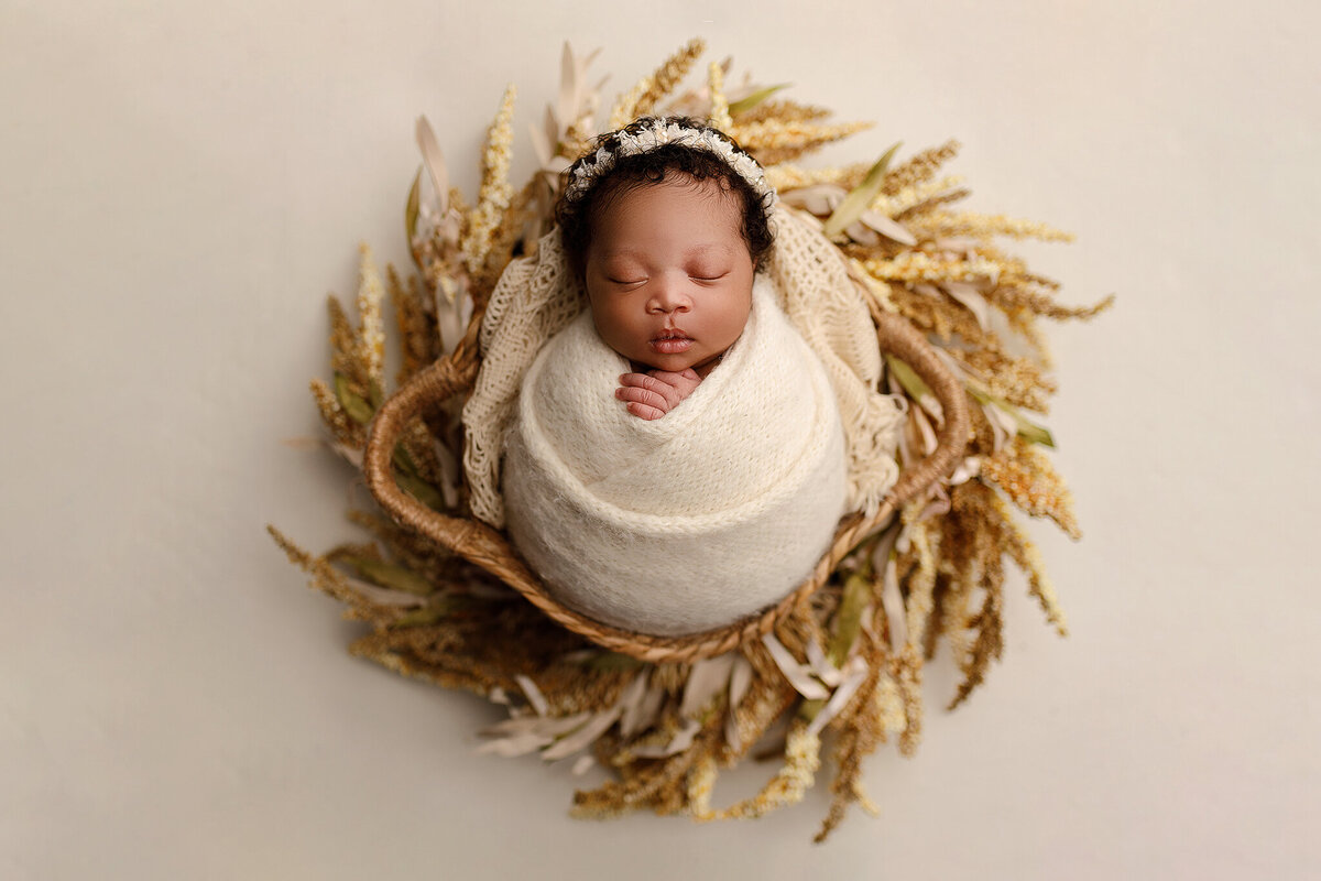 McDonough newborn photographer, Atlanta Newborn Photographer, Fayetteville newborn Photographer, Peachtree city newborn photographer, Hampton ga newborn photographer, marietta ga newborn photographer