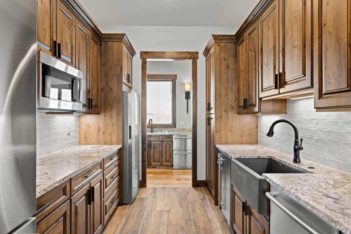 rustic-retreat-new-construction-interior-design-cheyenne-wy_22